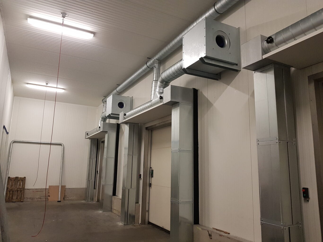 air curtains, aircurtains, air curtain, aircurtain, luchtgordijn, luchtdeur, luchtwand, rideau d'air, Luftschleier, luftridåer