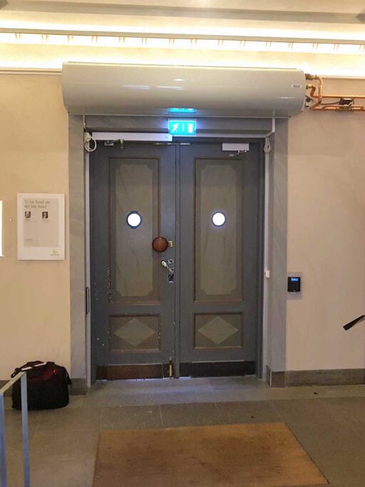 air curtains, aircurtains, air curtain, aircurtain, luchtgordijn, luchtdeur, luchtwand, luchtmes, rideau d'air, Luftschleier, luftridåer