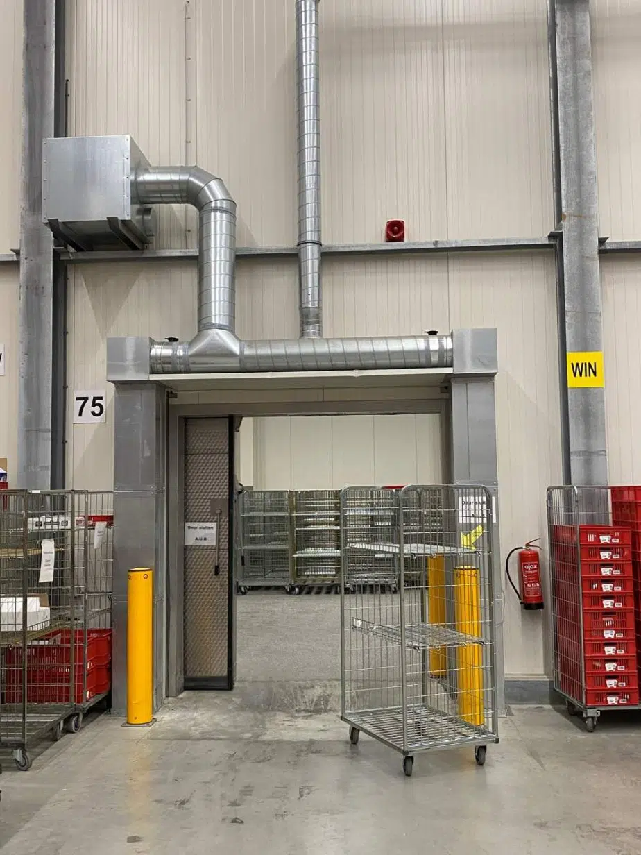 Masterveil Powerstream lufttæppeaggregat til fryserum hos Huuskes.