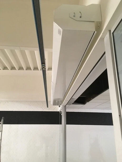 air curtains, aircurtains, air curtain, aircurtain, luchtgordijn, luchtdeur, luchtwand, rideau d'air, Luftschleier, luftridåer