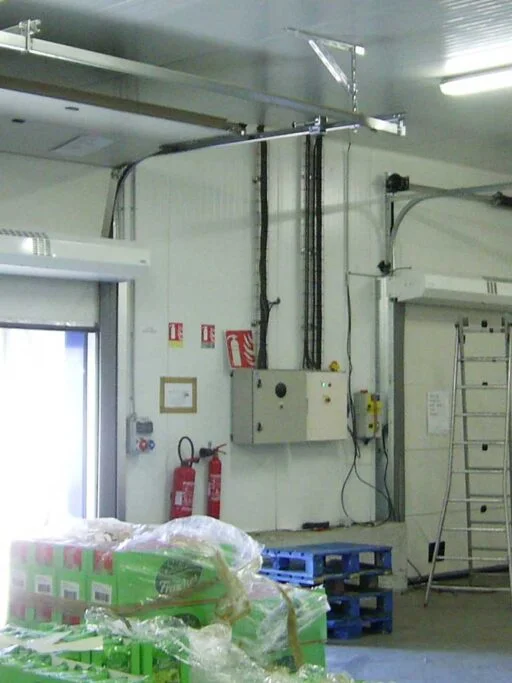 air curtains, aircurtains, air curtain, aircurtain, luchtgordijn, luchtdeur, luchtwand, luchtmes, rideau d'air, Luftschleier, luftrid&aring;er