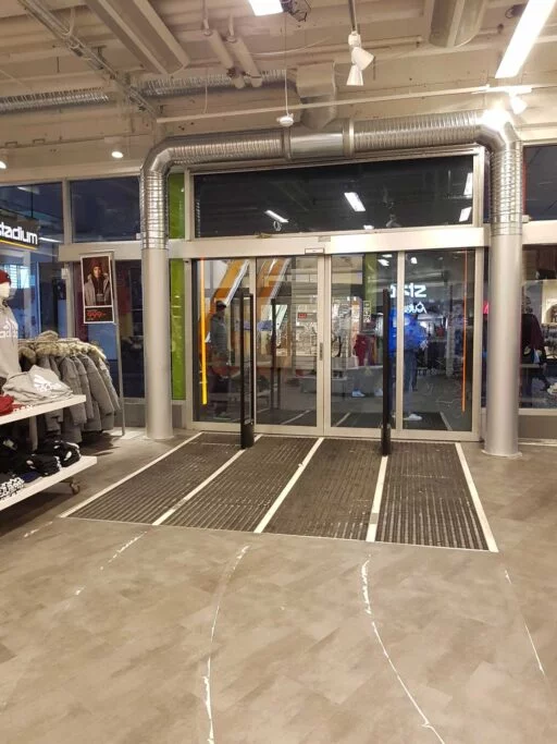 air curtains, aircurtains, air curtain, aircurtain, luchtgordijn, luchtdeur, luchtwand, luchtmes, rideau d'air, Luftschleier, luftrid&aring;er