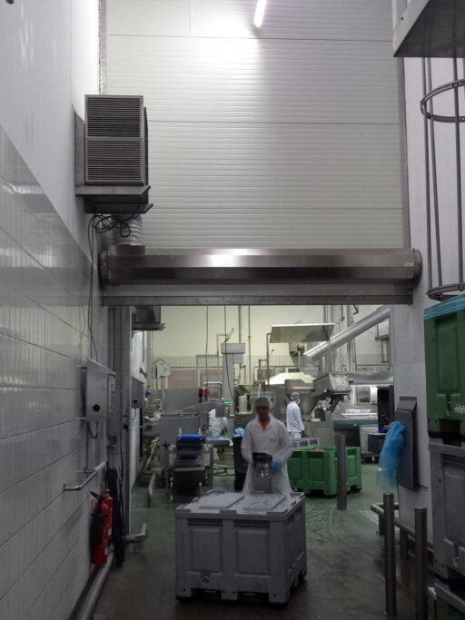 air curtains, aircurtains, air curtain, aircurtain, luchtgordijn, luchtdeur, luchtwand, luchtmes, rideau d'air, Luftschleier, luftridåer