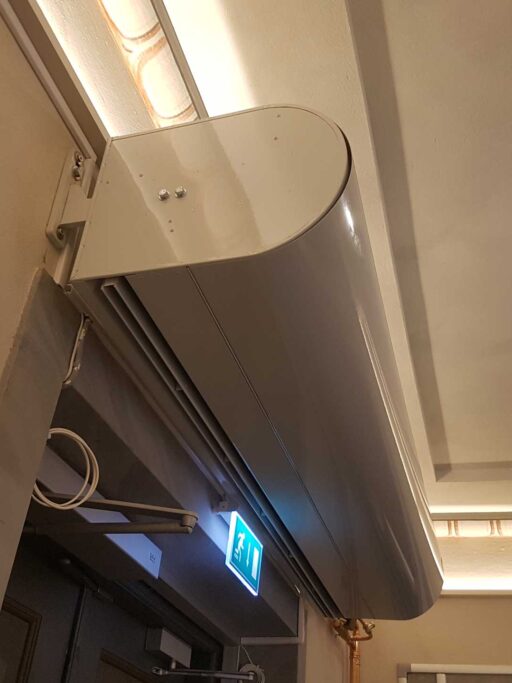 air curtains, aircurtains, air curtain, aircurtain, luchtgordijn, luchtdeur, luchtwand, luchtmes, rideau d'air, Luftschleier, luftridåer