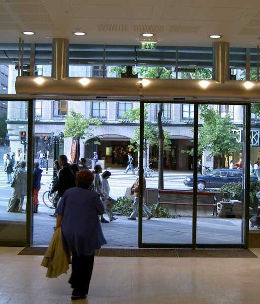 air curtains, aircurtains, air curtain, aircurtain, luchtgordijn, luchtdeur, luchtwand, luchtmes, rideau d'air, Luftschleier, luftridåer