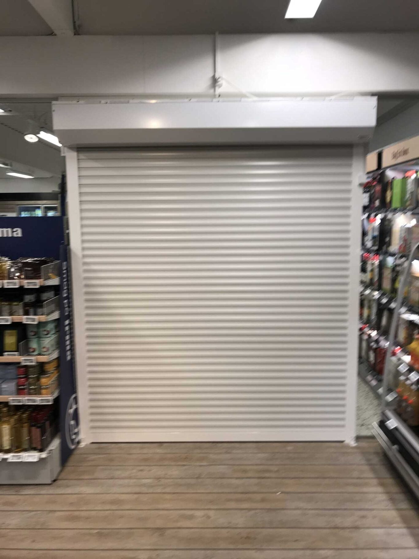 Air curtains, aircurtains, air curtain, aircurtain, luchtgordijn, luchtdeur, luchtwand, luchtmes, rideau d'air, Luftschleier, luftridåer