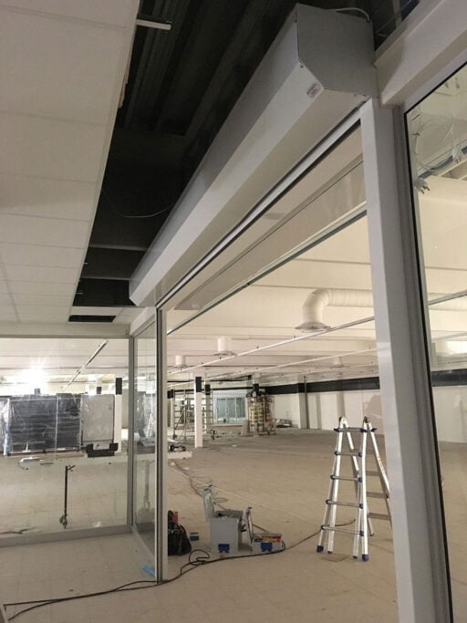 Air curtains, aircurtains, air curtain, aircurtain, luchtgordijn, luchtdeur, luchtwand, luchtmes, rideau d'air, Luftschleier, luftridåer