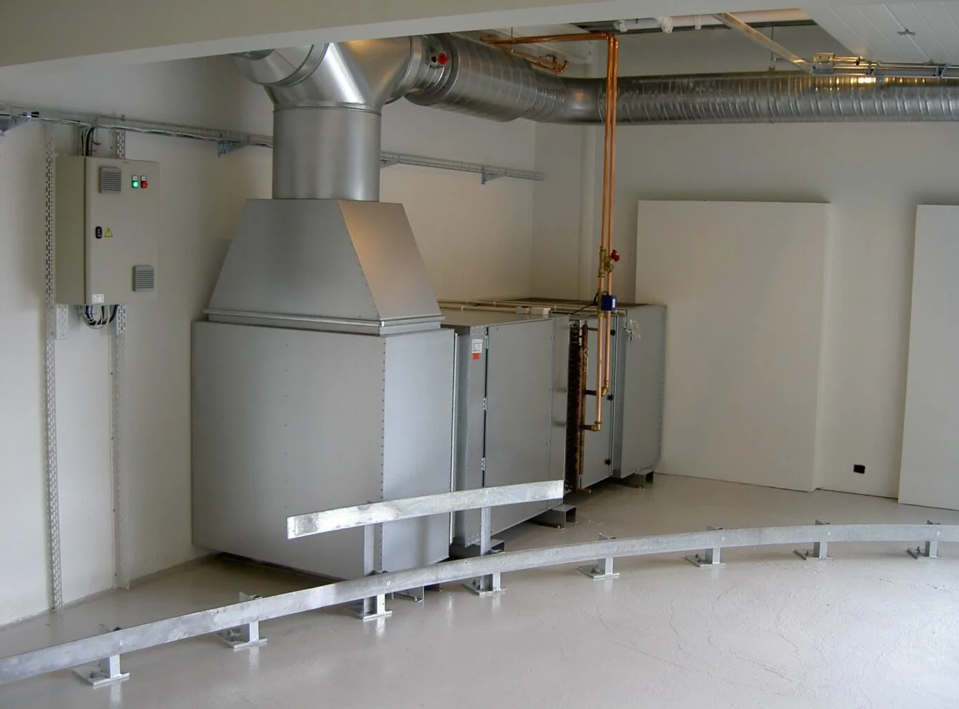 air curtains, aircurtains, air curtain, aircurtain, luchtgordijn, luchtdeur, luchtwand, luchtmes, rideau d'air, Luftschleier, luftridåer